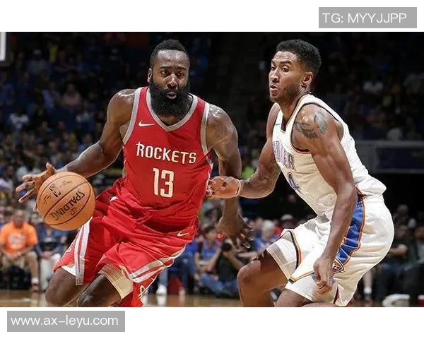 维拉纽瓦称里夫斯当前实力超越乔治引发热议 维拉纽瓦称里夫斯当前实力超越乔治引发热议